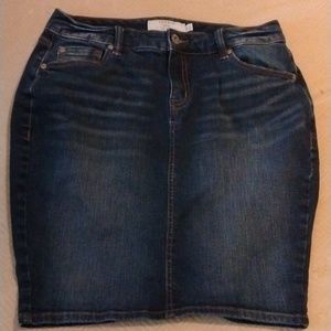 Torrid denim jean skirt size 14
